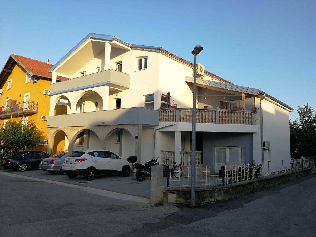 Apartman Luka Apartment Водице Екстериор снимка
